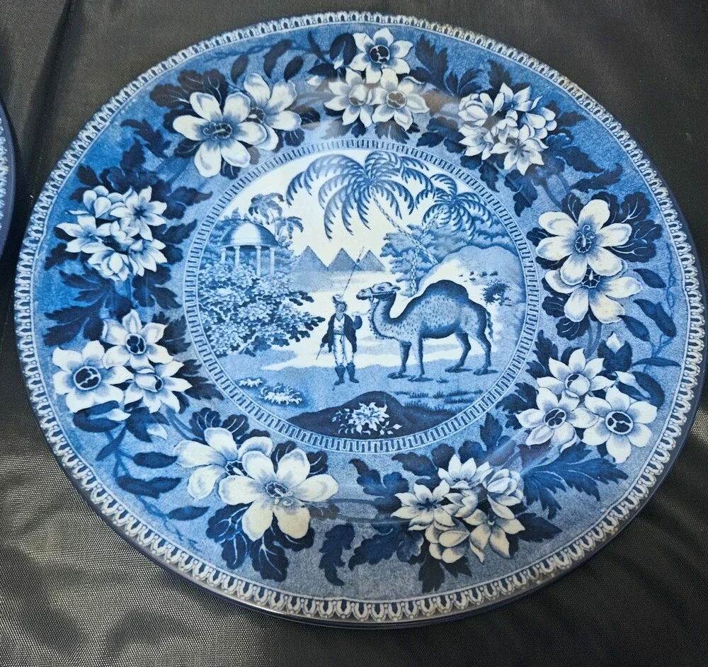 Metropolitan Museum of Art Blue White Tin Wall Plates Set of 2 England Floral Ca